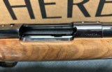 Weatherby Mark V Deluxe .416 wby mag - 5 of 8