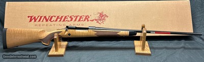 Winchester 70 Super Grade 300 win mag *NIB*