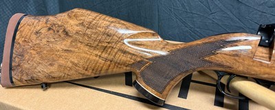 WEATHERBY MARK V DELUXE 300 WBY MAG - Image 10 of 14