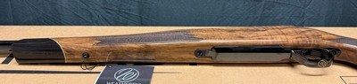 WEATHERBY MARK V DELUXE 300 WBY MAG - Image 11 of 14