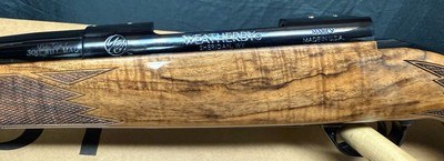 WEATHERBY MARK V DELUXE 300 WBY MAG - Image 6 of 14