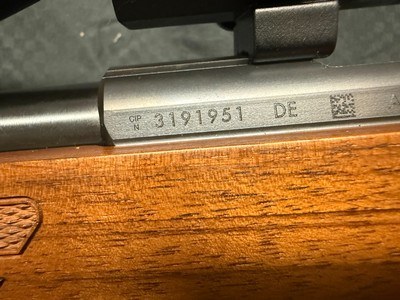 ExcellentANSCHUTZ 1761 17MACH2 WITH 22LR BARREL AND 2 5RD MAGS 1 SINGLE SHOT MAG - Image 8 of 15