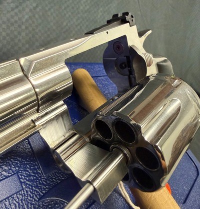 NEW COLT ANACONDA 44 Mag 6 Inch - Image 9 of 11