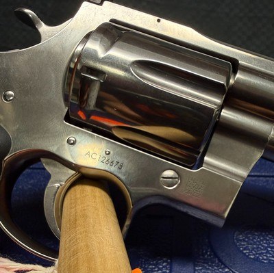 NEW COLT ANACONDA 44 Mag 6 Inch - Image 4 of 11