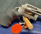 NEW COLT ANACONDA 44 Mag 6 Inch - Image 5 of 11