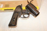 WW II 37 MM Flare gun by EVCC dated 1942. - 2 of 7