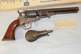 Mannhattan .36 Caliber Navy Revolver with Flask.Used in the Civil War - 2 of 11