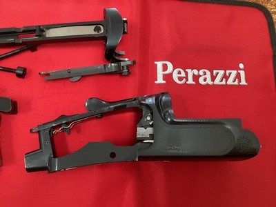 Perazzi MX8 Sporting 12 Gauge Action - Image 11 of 14