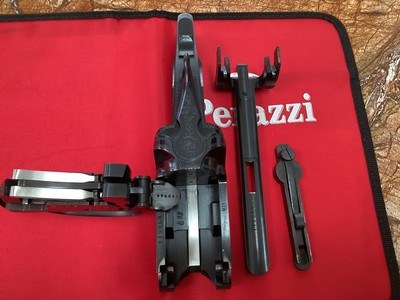 Perazzi MX8 Sporting 12 Gauge Action - Image 9 of 14