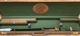 FREE SAFARI - NEW WEATHERBY MARK V WYOMING GOLD COMMEMORATIVE LIMITED EDITION RIFLE NO. 70 OF 200 W/ LEATHER CASE - 24 of 25
