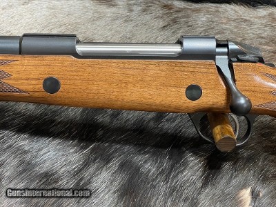 FREE SAFARI, NEW LEFT HAND SAKO 85 HUNTER 7MM REM MAG RIFLE JRS1A70L