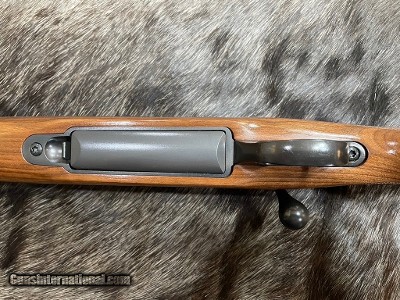 FREE SAFARI, NEW SAKO 85 HUNTER 300 WIN MAG RIFLE JRS1A298331 - LAYAWAY AVAILABLE - Image 16 of 18