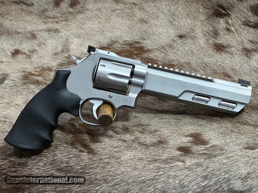 SMITH & WESSON PERFORMANCE CENTER 686 COMPETITOR 357 MAG 6