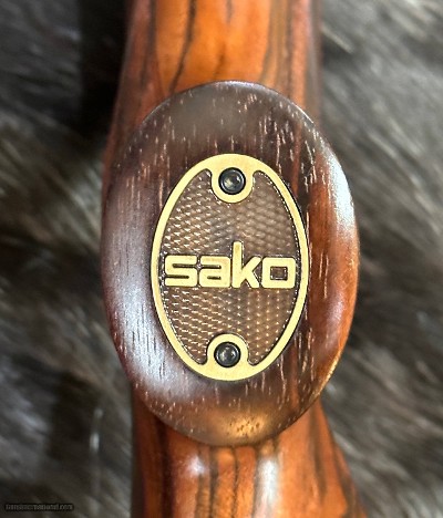 FREE SAFARI, NEW SAKO CUSTOM SHOP 85 BAVARIAN 338 WIN MAG HIGH GRADE WOOD - LAYAWAY AVAILABLE - Image 17 of 19