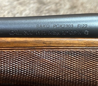 FREE SAFARI, NEW SAKO CUSTOM SHOP 85 BAVARIAN 300 WIN MAG HIGH GRADE WOOD - LAYAWAY AVAILABLE - Image 14 of 19