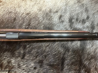FREE SAFARI, NEW SAKO CUSTOM SHOP HIGH GRADE WOOD 85 M PRESTIGE 30-06 SPLFD - LAYAWAY AVAILABLE - Image 8 of 18