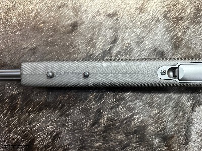 FREE SAFARI, NEW SAKO OF FINLAND 85 CARBON WOLF 7MM REM MAG 24