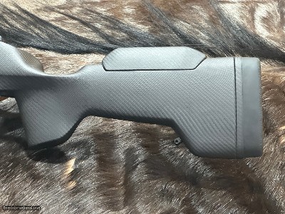 FREE SAFARI, NEW SAKO OF FINLAND 85 CARBON WOLF 7MM REM MAG 24