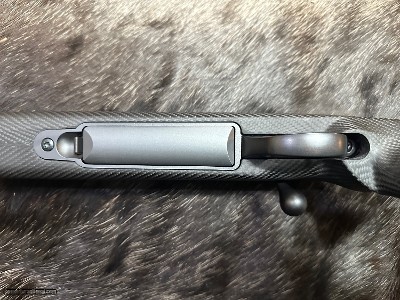 FREE SAFARI, NEW SAKO OF FINLAND 85 CARBON WOLF 7MM REM MAG 24