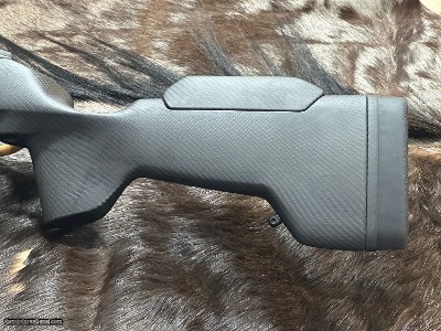 FREE SAFARI, NEW SAKO OF FINLAND 85 CARBON WOLF 300 WINCHESTER MAGNUM 24