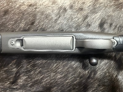 FREE SAFARI, NEW SAKO OF FINLAND 85 FINNLIGHT II 7MM REM MAG RIFLE 24