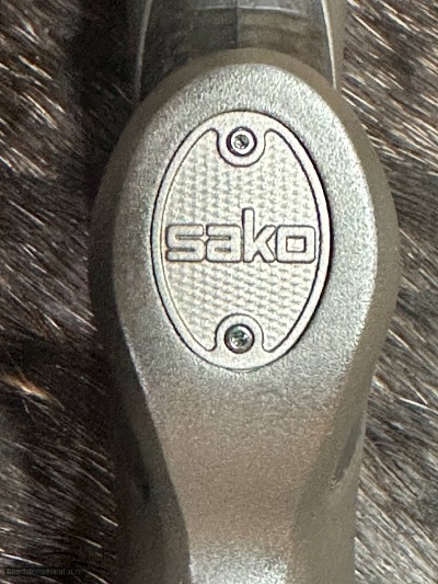FREE SAFARI, NEW SAKO 85 FINNLIGHT II 300 WIN SHORT MAG 24