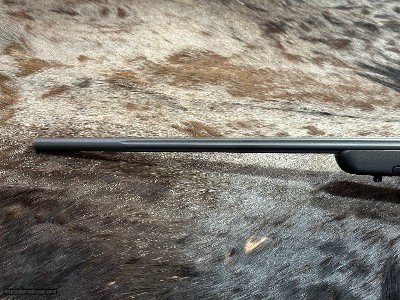 FREE SAFARI, NEW SAKO 85 FINNLIGHT II 300 WIN MAG 24
