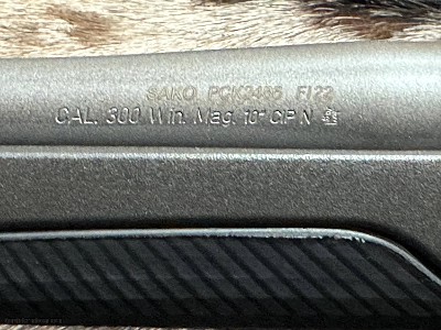FREE SAFARI, NEW SAKO 85 FINNLIGHT II 300 WIN MAG 24