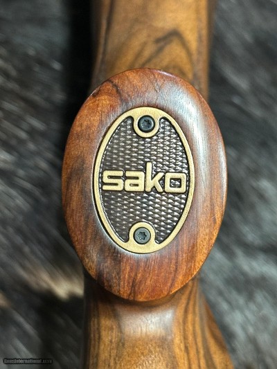 FREE SAFARI, NEW SAKO CUSTOM SHOP 85 BAVARIAN 243 WINCHESTER COLLECTOR GRADE - LAYAWAY AVAILABLE - Image 19 of 22