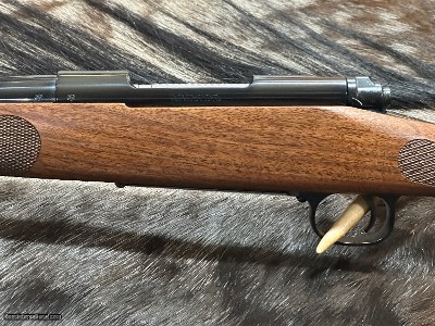 FREE SAFARI, NEW WINCHESTER MODEL 70 FEATHERWEIGHT 300 WSM (WIN SHORT MAG) 24