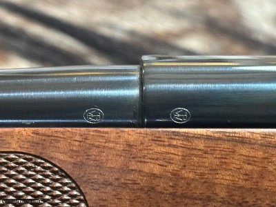 FREE SAFARI, NEW WINCHESTER MODEL 70 FEATHERWEIGHT 300 WSM (WIN SHORT MAG) 24