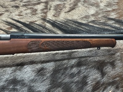 FREE SAFARI, NEW WINCHESTER MODEL 70 FEATHERWEIGHT 300 WSM (WIN SHORT MAG) 24
