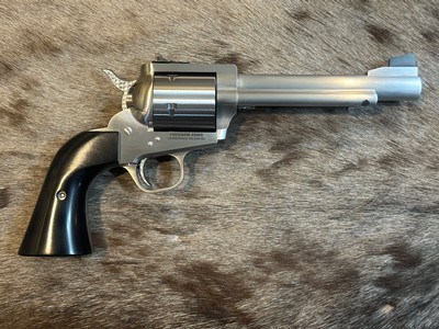 NEW FREEDOM ARMS MODEL 83 PREMIER GRADE 44 REM MAG W/ UPGRADES, FREE SAFARI