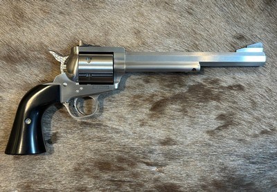 NEW FREEDOM ARMS MODEL 97 PREMIER GRADE 17HMR 7.5