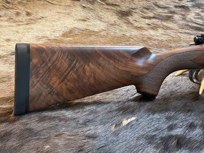 NEW WINCHESTER MODEL 70 SUPER GRADE 300 WIN MAG 26