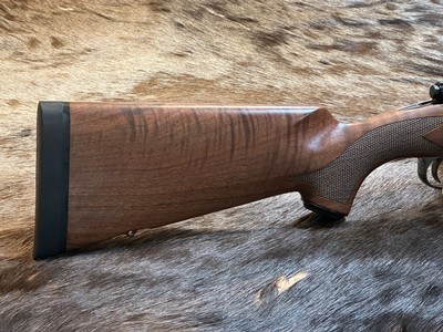 NEW WINCHESTER MODEL 70 SUPER GRADE 300 WIN MAG 26