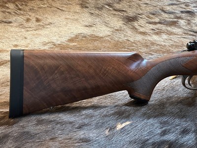 NEW WINCHESTER MODEL 70 SUPER GRADE 300 WIN MAG 26