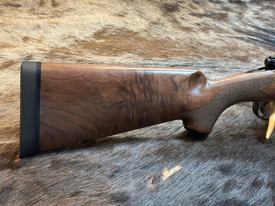 NEW WINCHESTER MODEL 70 SUPER GRADE 300 WIN MAG 26