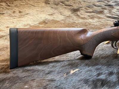 NEW WINCHESTER MODEL 70 SUPER GRADE 300 WIN MAG 26