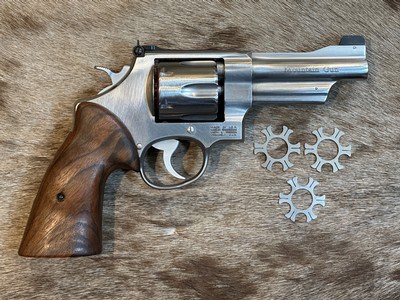 NEW SMITH & WESSON 610 MOUNTAIN 10mm N-FRAME 4.25
