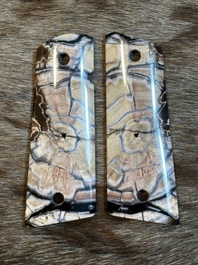 NEW NIGHTHAWK CUSTOM CROSS-CUT MAMMOTH IVORY 1911 GOV'T / COMMANDER GRIPS