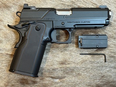 NEW NIGHTHAWK CUSTOM DOUBLE AGENT COMMANDER DOUBLE STACK 4.25