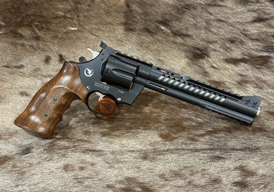 NEW NIGHTHAWK CUSTOM KORTH HUNTER 6-SHOT 44 REMINGTON MAGNUM 7.5
