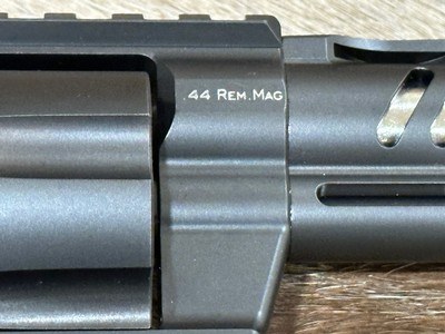 NEW NIGHTHAWK CUSTOM KORTH HUNTER 6-SHOT 44 REMINGTON MAGNUM 7.5