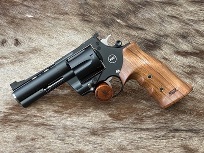 NEW NIGHTHAWK CUSTOM KORTH MONGOOSE 44 REMINGTON MAGNUM 4