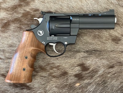 NEW NIGHTHAWK CUSTOM KORTH MONGOOSE 44 REMINGTON MAGNUM 4