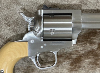 NEW FREEDOM ARMS MODEL 83 PREMIER GRADE 454 CASULL 45 COLT 45 ACP 6