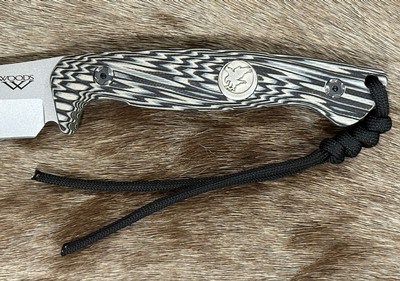 NEW NEW NIGHTHAWK CUSTOM ROCK RIVER IRON WORKS JOURNEYMAN LIMITED EDITION KNIFE - Image 2 of 15