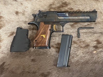 NEW MAGNUM RESEARCH DESERT EAGLE MARK XIX COLOR CASE HARDENED 50 ACTION EXPRESS DE50CH - LAYAWAY AVAILABLE - Image 3 of 25