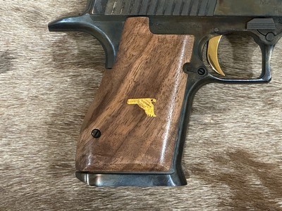 NEW MAGNUM RESEARCH DESERT EAGLE MARK XIX COLOR CASE HARDENED 50 ACTION EXPRESS DE50CH - LAYAWAY AVAILABLE - Image 4 of 25